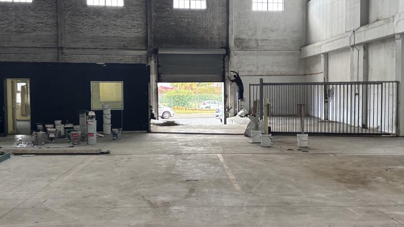 To Let commercial Property for Rent in Maitland Western Cape